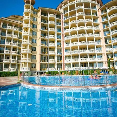 Andalucia Beach - Sea Viev Apartments Елените Экстерьер фото