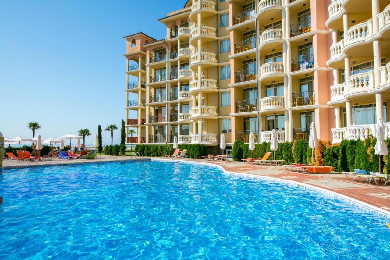 Andalucia Beach - Sea Viev Apartments Елените Экстерьер фото