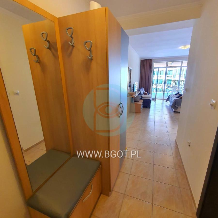 Andalucia Beach - Sea Viev Apartments Елените Экстерьер фото